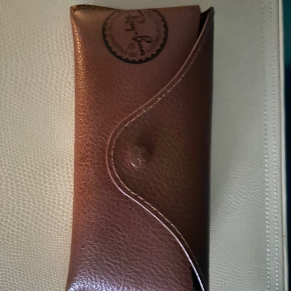 Ray-Ban Round Metal Sunglasses main image 4